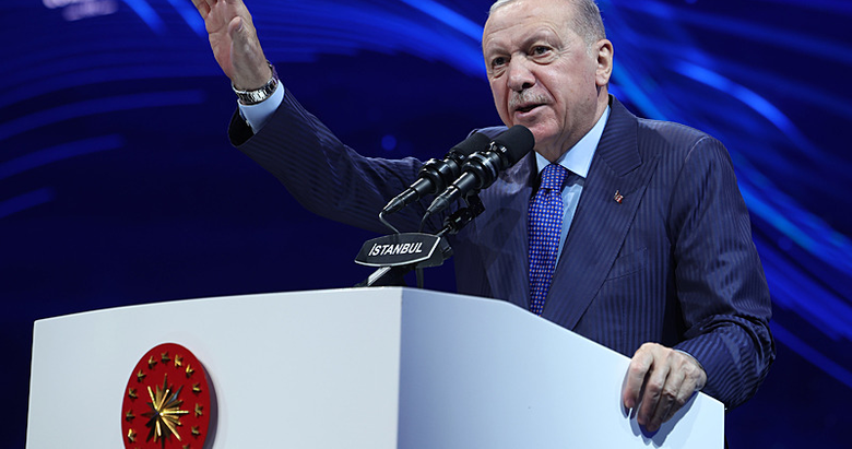 Başkan Erdoğan: Ülkemize göz dikenin bileğini bükeriz