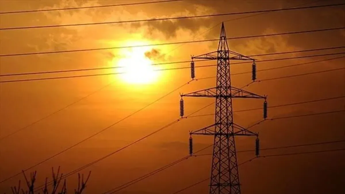 İzmir'de Planlı Elektrik Kesintisi: 24 Temmuz'da 17 İlçede Enerji Kesintisi Olacak