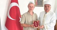 İslamiyet’i seçen Alman ‘Nuh’ ismini aldı