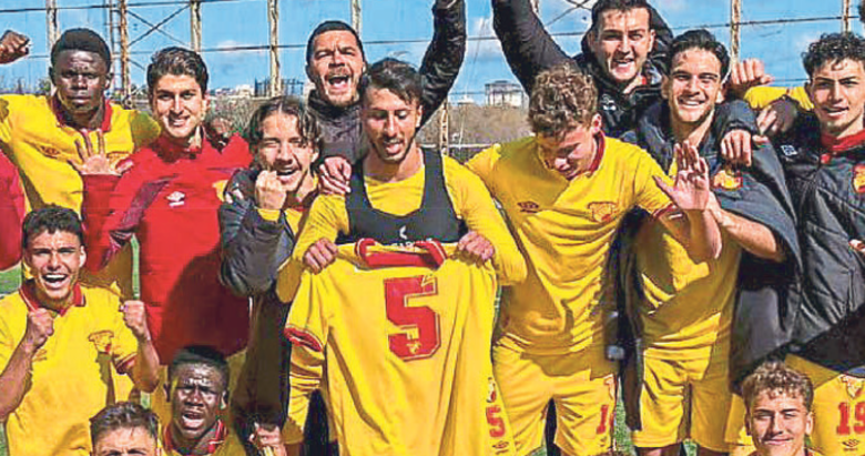 Avrupa yolunda abilerini geçtiler