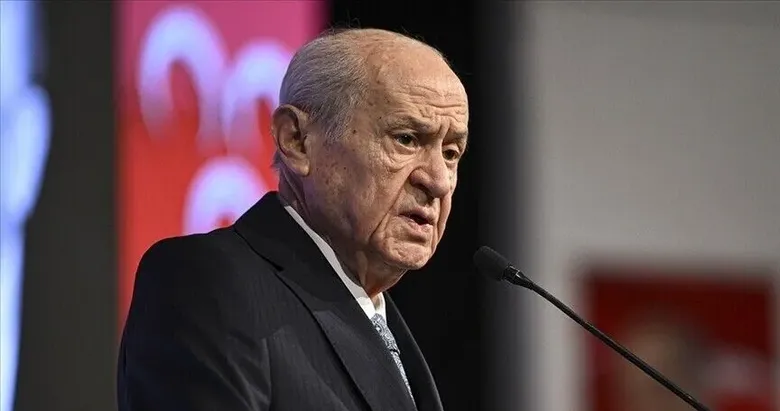 ‘Yeni anayasaya ihtiyaç var’