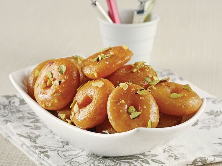 Hanım göbeği tatlısı nasıl yapılır?