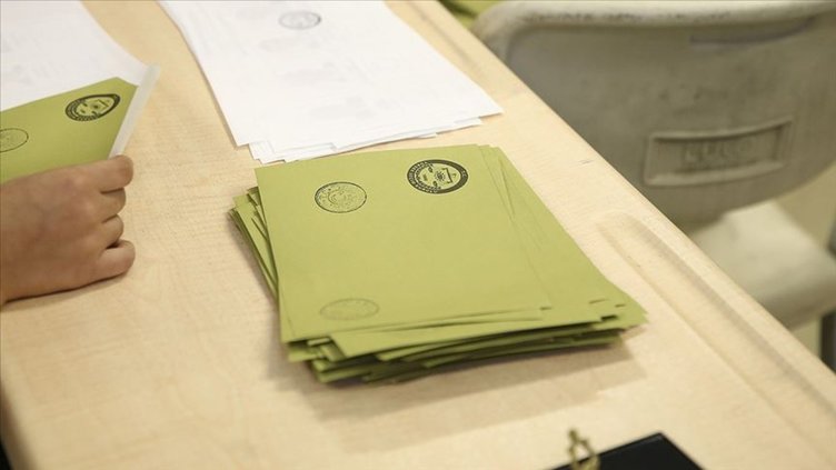 Yüksek Seçim Kurulu duyurdu! Seçimlerde kaç kişi oy kullanacak?