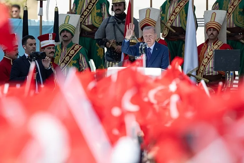 Malazgirt Zaferi’nin 955.yılı! Başkan Erdoğan’dan önemli açıklamalar! Malazgirt’e giden yol Ahlat’tan açıldı