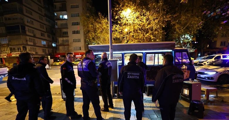 Denizli’de halk sağlığını tehlikeye atan seyyar satıcılara denetim