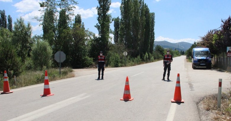 Simav’da mahalle karantinası