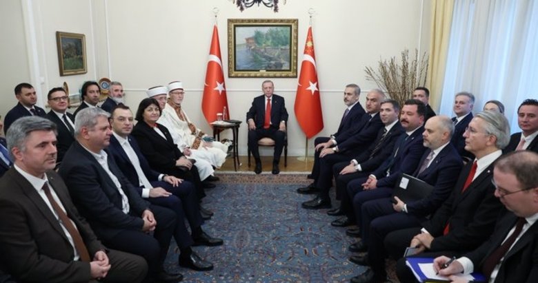 Başkan Erdoğan, Türkiye’nin Atina Büyükelçiliğini ziyaret etti