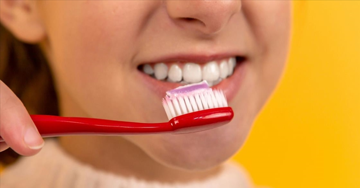 Diş fırçalamak orucu bozar mı? Niyetliyken diş fırçalanır mı?