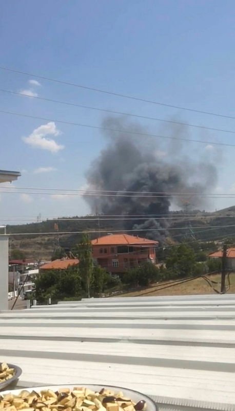 Izmir De Koylulerin Kacak Hurdaci Tepkisi