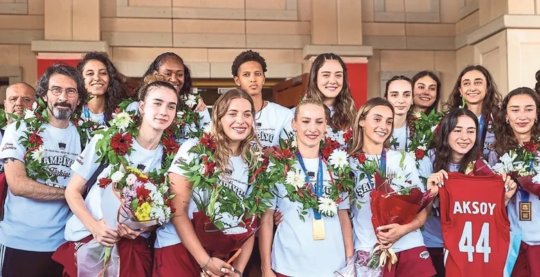biz-voleybol-ulkesiyiz-1785170388223.jpeg