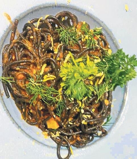 eglence-ve-lezzet-bir-arada-1709307259421.jpeg