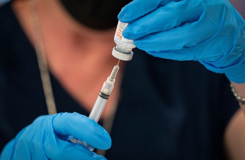 Koronavirüs aşısı hatırlatma dozu randevusu açıldı! Kimler aşı randevusu alabilecek?