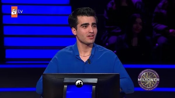 mert-ramazan-demire-benzerligi-soke-etti-kim-milyoner-olmak-isterdeki-yarismaci-saskinlik-yaratti-1763815906312.jpeg