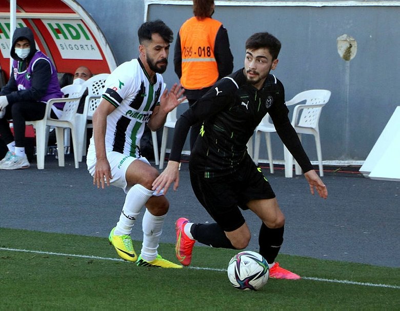 Manisa FK derbide güldü