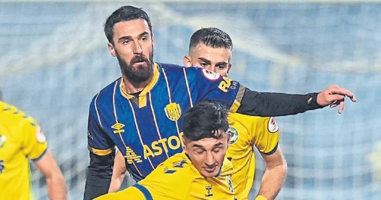 Menemen’de hedef şaştı