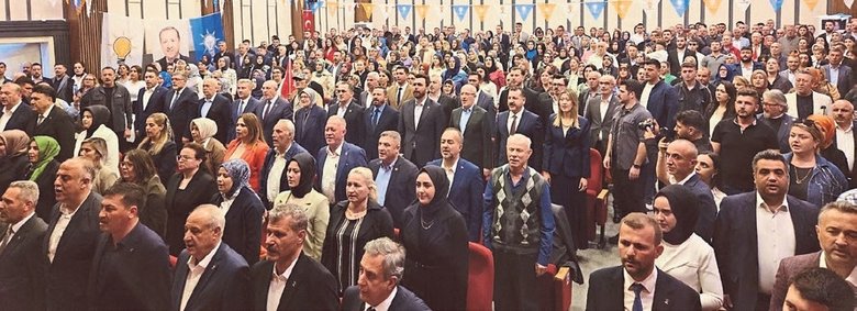 ‘Yolsuzlukların üstünü örtmeye çalışıyorlar’