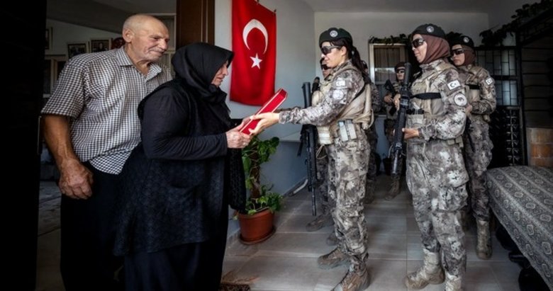15 Temmuz şehidi Sevda Güngör’ün silah arkadaşlarından vefalı ziyaret: Ailesini yalnız bırakmadılar