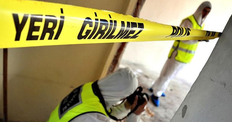 Cesedi çocuk odasındaki koltukta bulundu