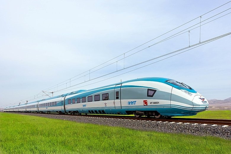 Bakan Uraloğlu duyurdu! Yüksek hızlı trenlerle 110 milyon yolcu seyahat etti