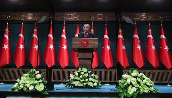 AK Parti’den flaş kabine değişikliği açıklaması