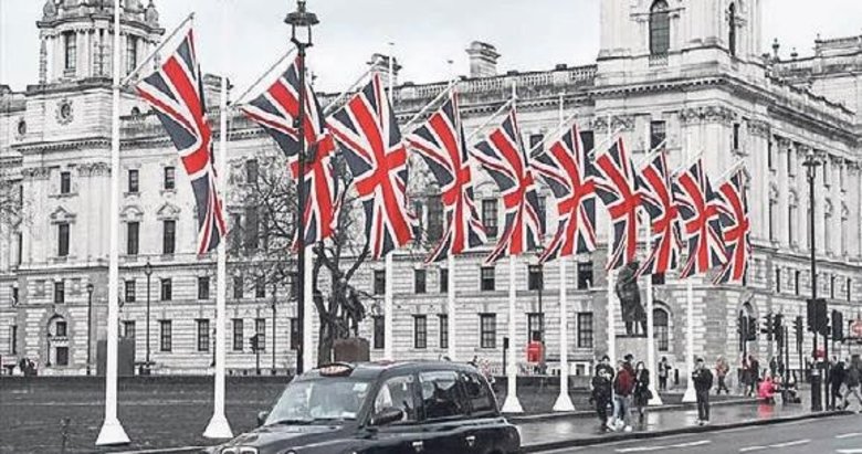 Ingiltere ekonomisi 3’üncü çeyrekte küçüldü