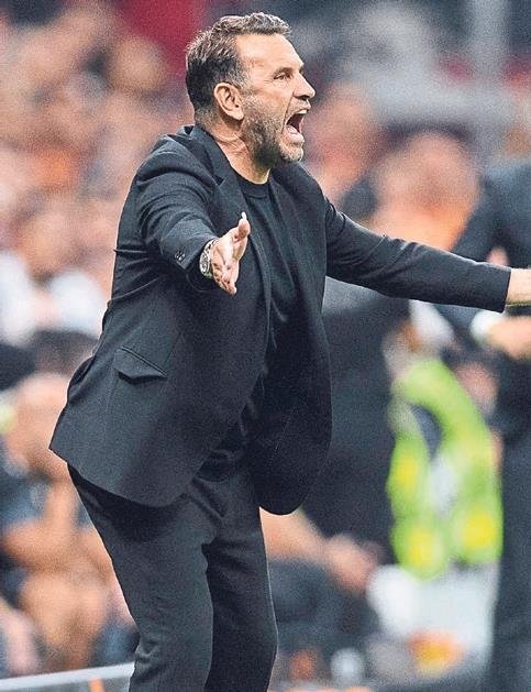 Aslan geç açıldı