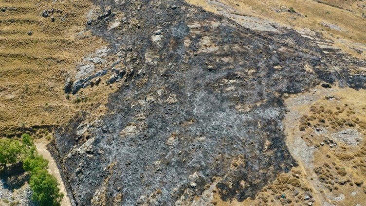 Bodrum’da yanan alanları havadan görüntüledi