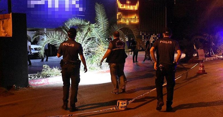 İzmir’deki silahlı kavgada yaralanan 4 kişiden biri hayatını kaybetti
