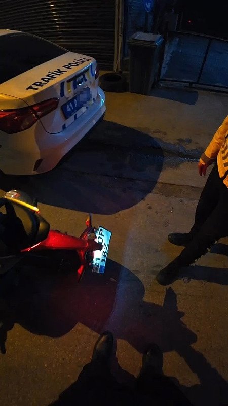 Polisten motosiklet sürücüsüne: Buna ceza yazmazsam gece gözüme uyku girmez