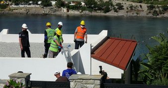 Kaçak villa skandalı ile gündeme gelen Yılmaz Özdil bunalıma girip izne çıktı!