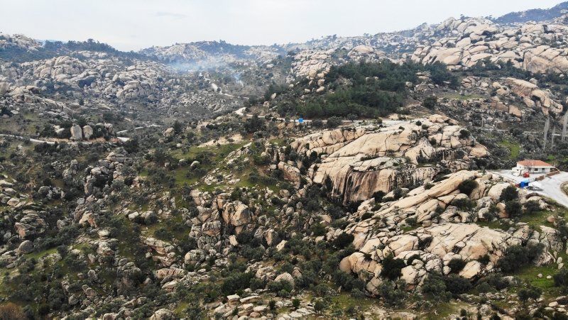 Türkiye’nin en yaşlı kayalarıyla dikkat çeken vadi