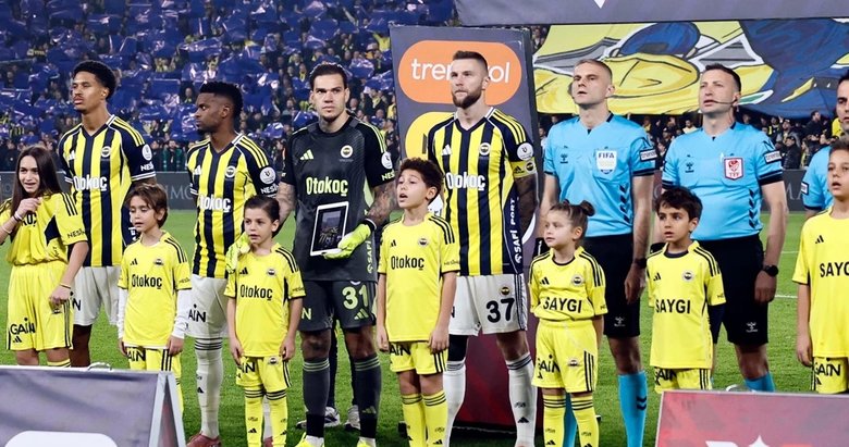 Başakşehir Fenerbahçe maçı ne zaman, saat kaçta? Başakşehir FB muhtemel 11’ler!