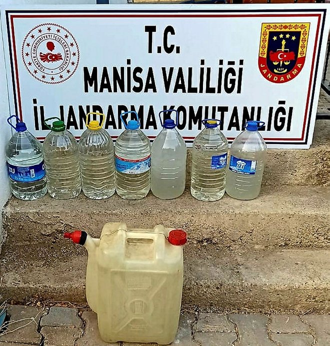 Tam 1500 litre! Salihli’de sahte içki operasyonu