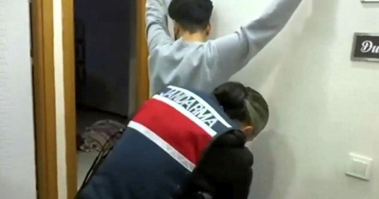 ‘İSKOÇLAR’ çökertildi