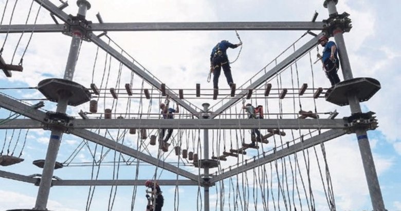 Alev savaşçıları özel kuvvet eğitimi aldı