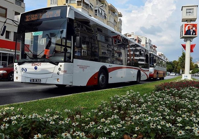 Izmir De Otobusler Kaca Kadar Calisacak Kent Haberleri Haberleri