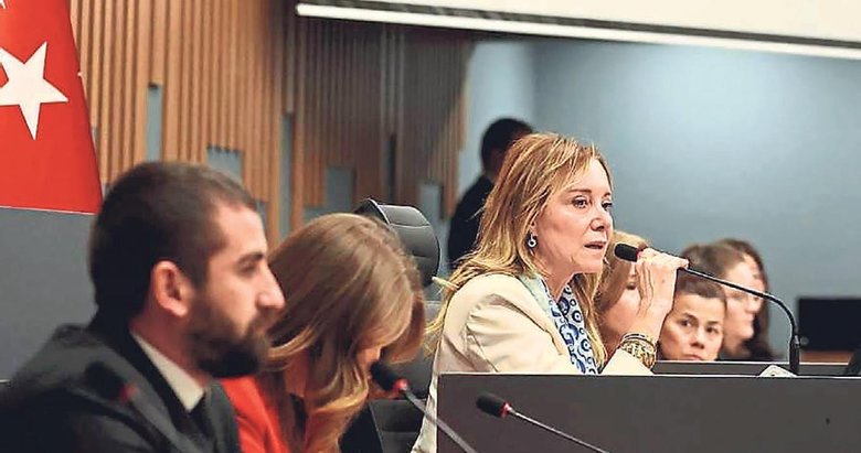 Konak’ta belediye kasası tam takır, kuru bakır