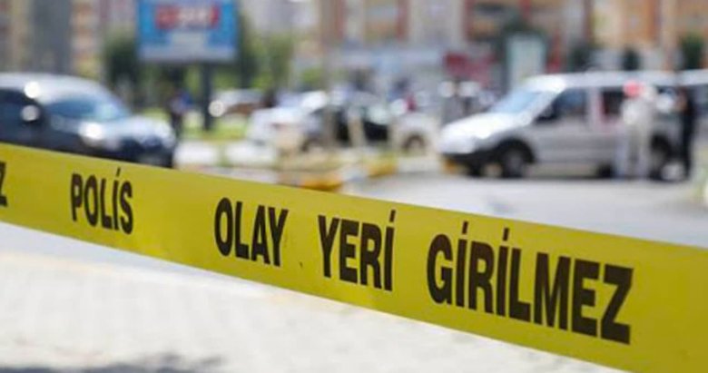 İzmir’de boş arazide vücut parçaları ile tıbbi atıklar bulundu