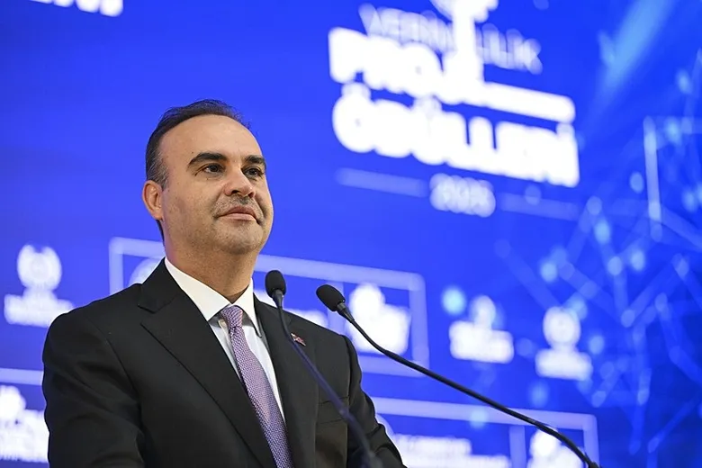 bakan-kacir-acikladi-kendi-tasarladigimiz-aracla-aya-ulasacagiz-1785327195076.jpeg