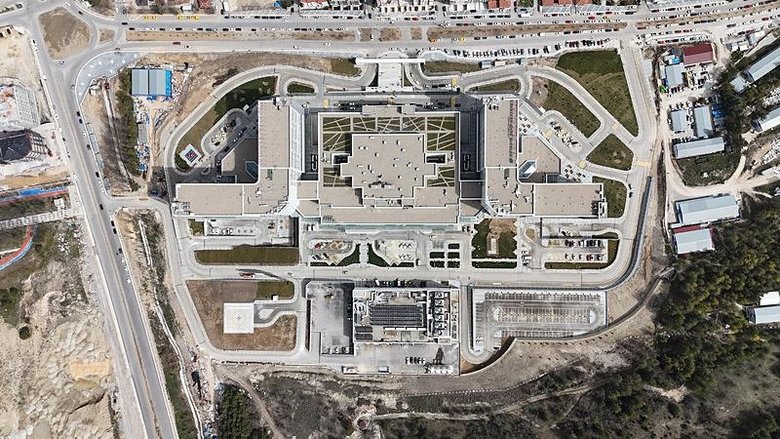 Kütahya Şehir Hastanesi hasta kabulüne başladı