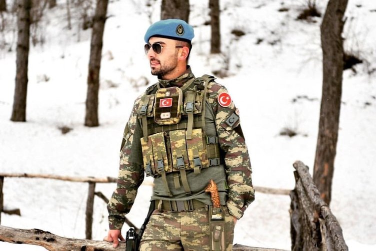 İzmir’de tartışmanın sonu kanlı bitti! Uzman çavuş komşusu tarafından öldürüldü!