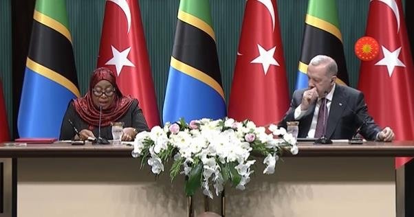 Başkan Erdoğan’dan Tanzanya Cumhurbaşkanı ile basın toplantısında önemli açıklamalar