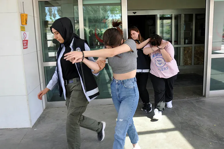 Escort Çetesi’ne şafak operasyonu