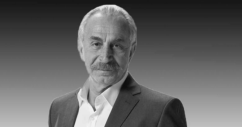 Oyuncu Rıza Akın son yolculuğuna uğurlandı