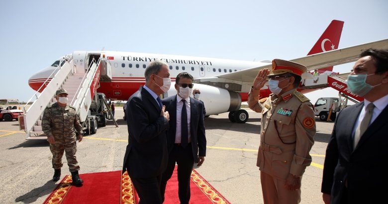 Milli Savunma Bakanı Akar ve Genelkurmay Başkanı Orgeneral Güler, Libya’da!