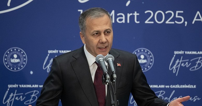 Son dakika... Saraçhane’deki gösterilerde 6 polis yaralandı!