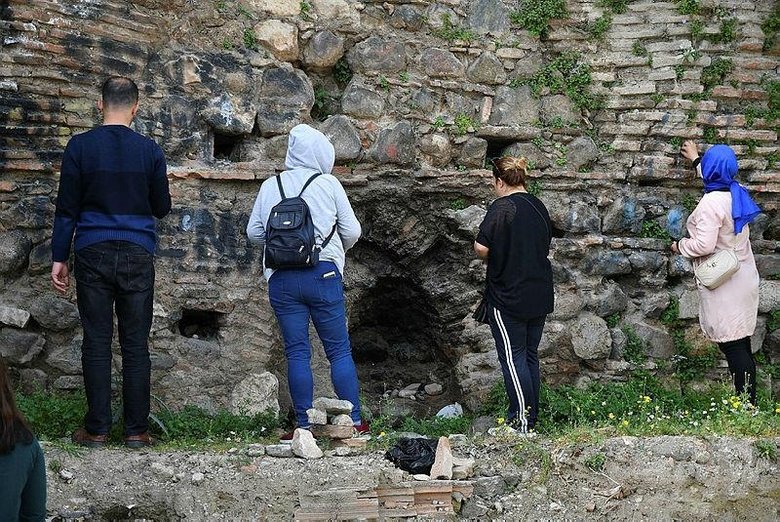 700 yıl sonra yeniden ayağa kaldırıldı! Saruhan Bey’in Bizans topraklarına yaptırdığı ilk mescitti...
