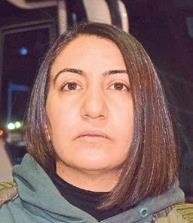 İkizlerine hem anne hem baba oldu