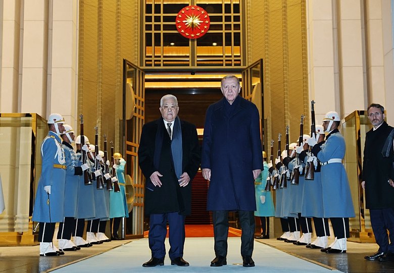 Başkan Erdoğan Mahmud Abbas ile görüştü