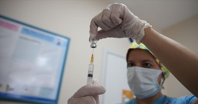 Aşılamada yeni kararlar! Aşı yaşı kaça indi?